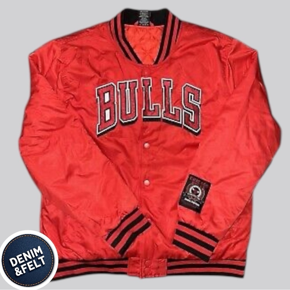 Ultra Game Officially Licensed CHICAGO BULLS BOMBER SATIN RED JACKET| NEW/NWT!🏀
